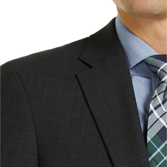 Tommy Hilfiger's THFlex suit - Picture 2 of 9